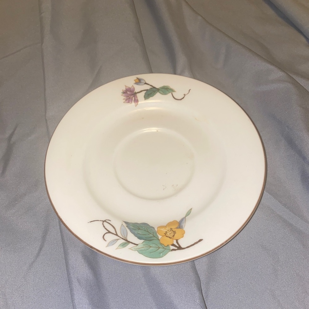 Woodhill 6” small round saucer plate